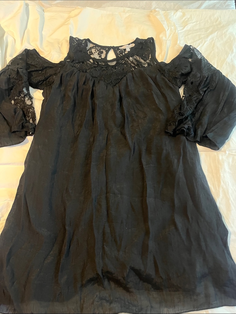 KEREN hart Black Lace Cold-Shoulder Boho Dress
